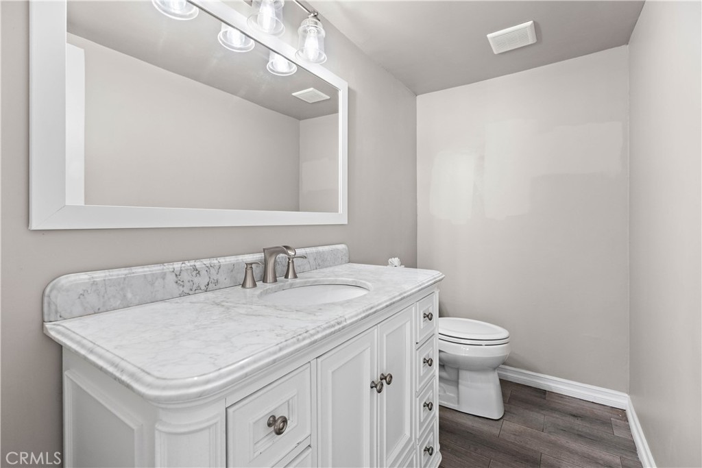 10946 El Chino Property Photo 13