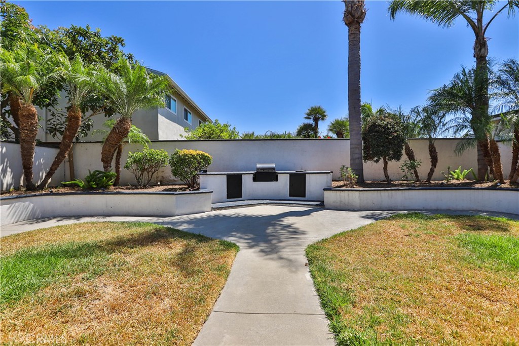 10946 El Chino Property Photo 30