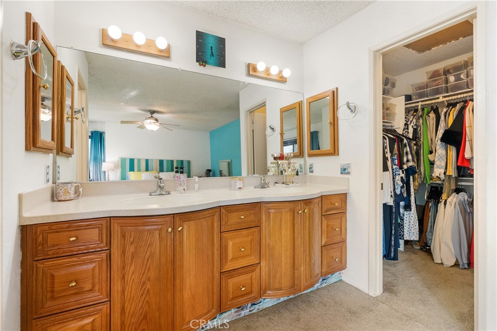 2622 Starcrest Drive Property Photo 21