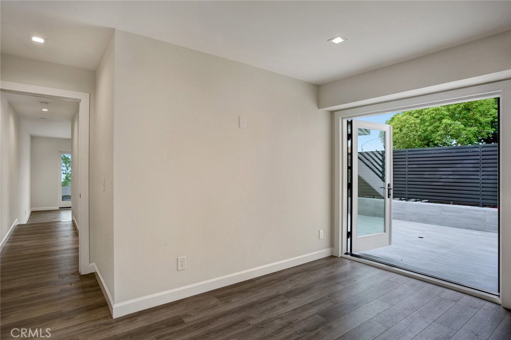 618 S Coast Highway Property Photo 16