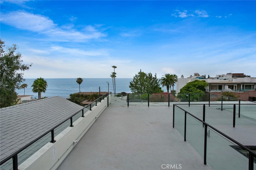 618 S Coast Highway Property Photo 20