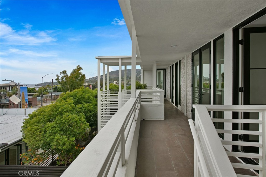 618 S Coast Highway Property Photo 26