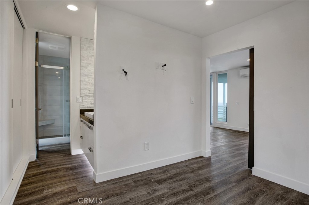 618 S Coast Highway Property Photo 32