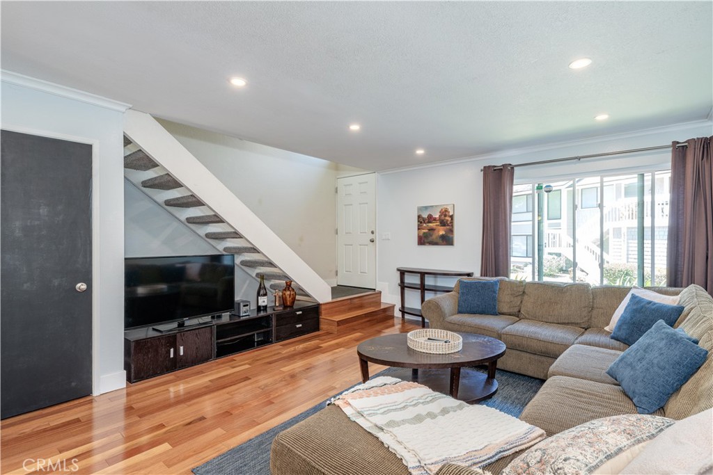 24575 Copper Cliff Court 7 Property Photo 5