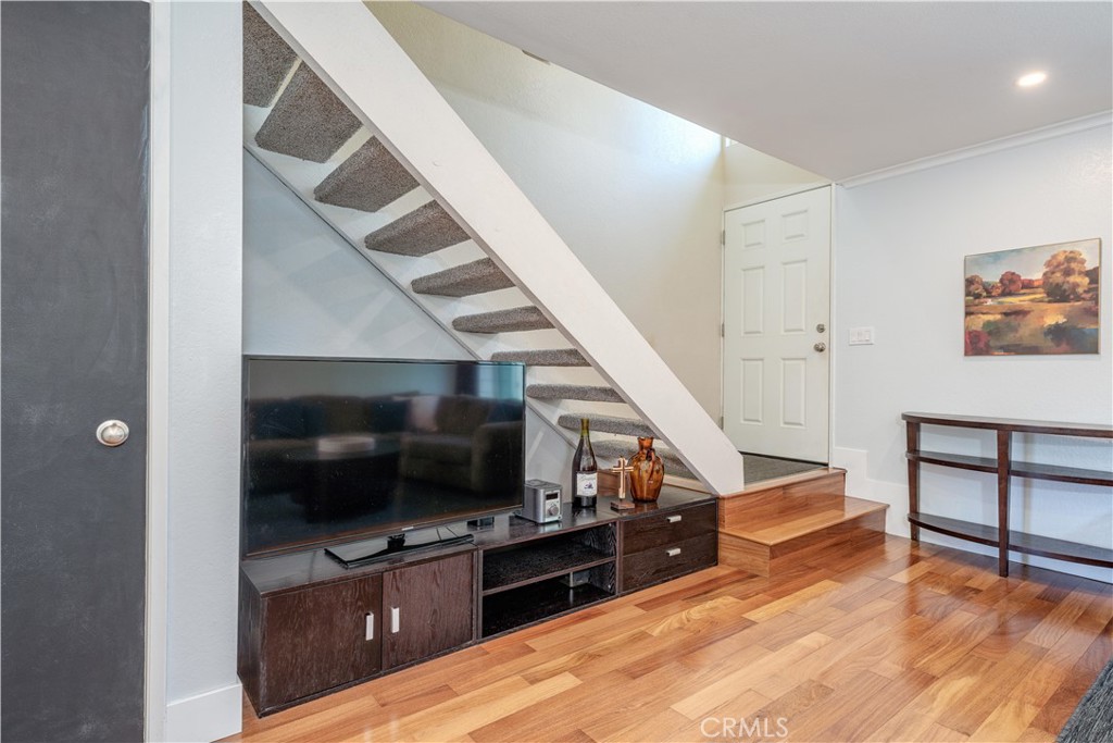 24575 Copper Cliff Court 7 Property Photo 8