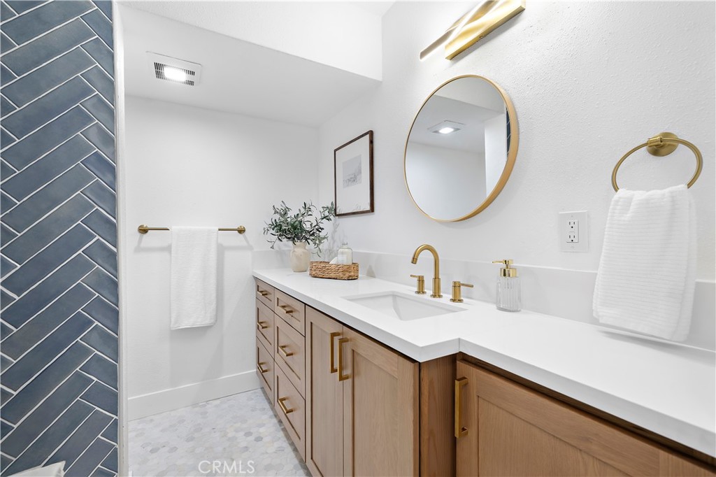 5113 Adenmoor Avenue Property Photo 14