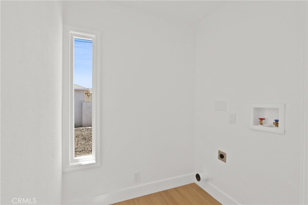 5113 Adenmoor Avenue Property Photo 16