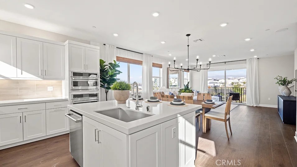 817 Sonia Property Photo 1
