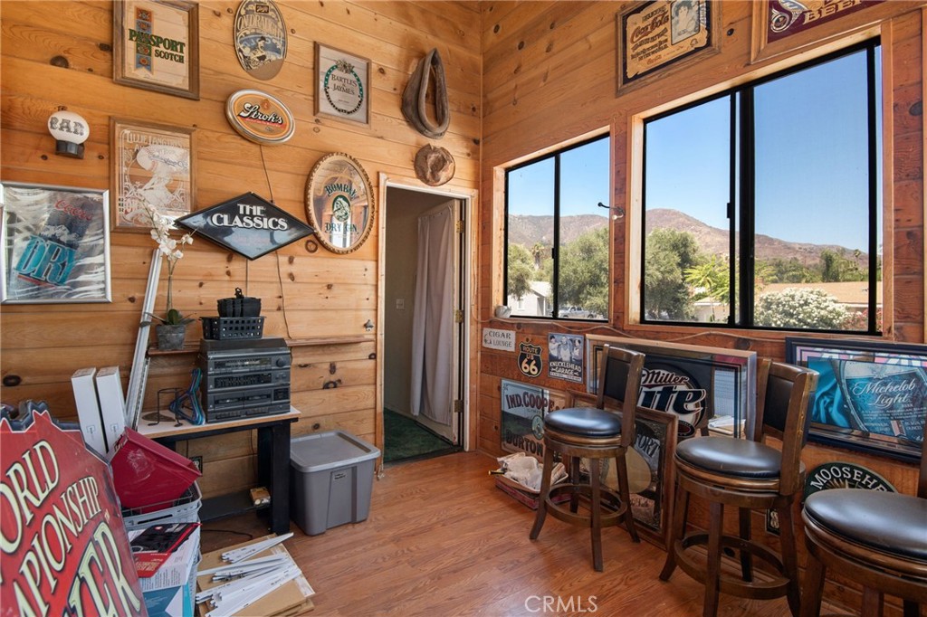 33206 Churchill Property Photo 7
