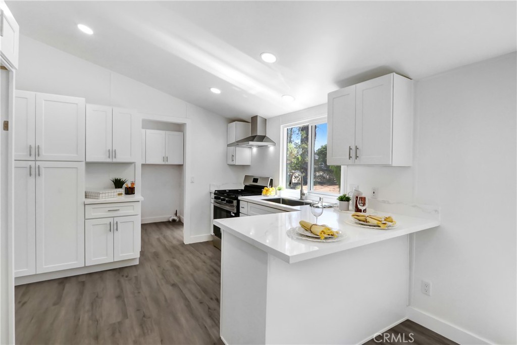 28247 Reservoir Property Photo 2
