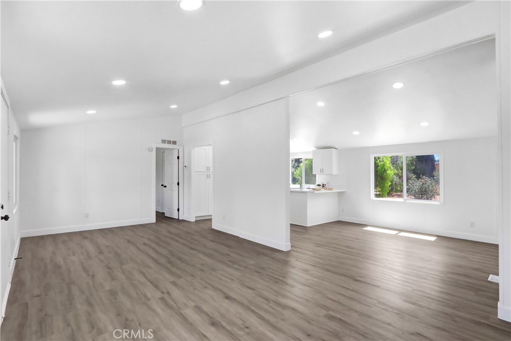 28247 Reservoir Property Photo 5