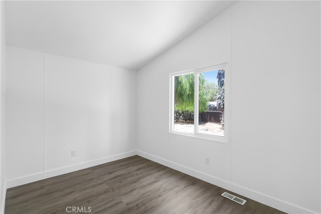 28247 Reservoir Property Photo 14