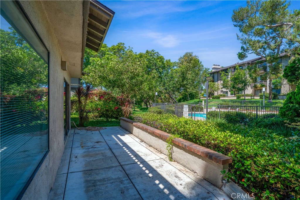 2 Prado 32 Property Photo 19