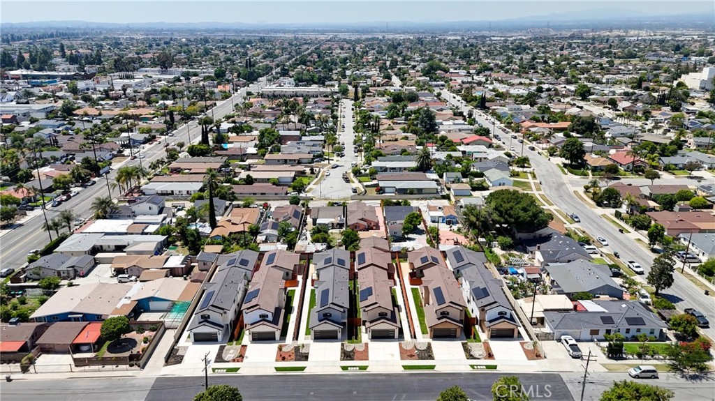 4429 Phelan Avenue Property Photo