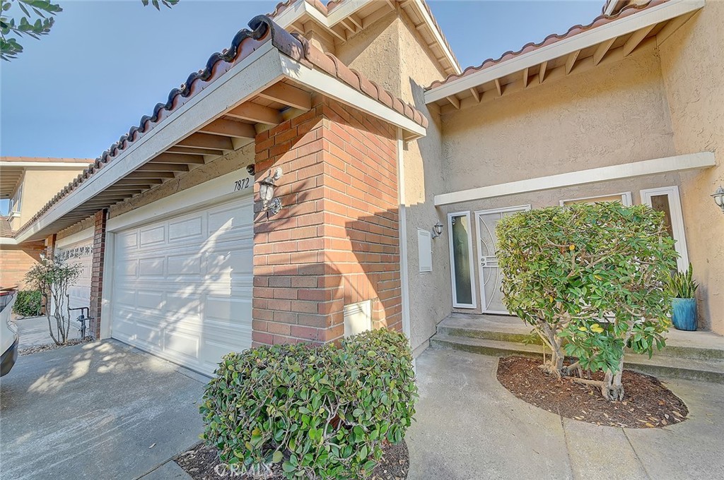 7872 Seabreeze Drive 62 Property Photo 1