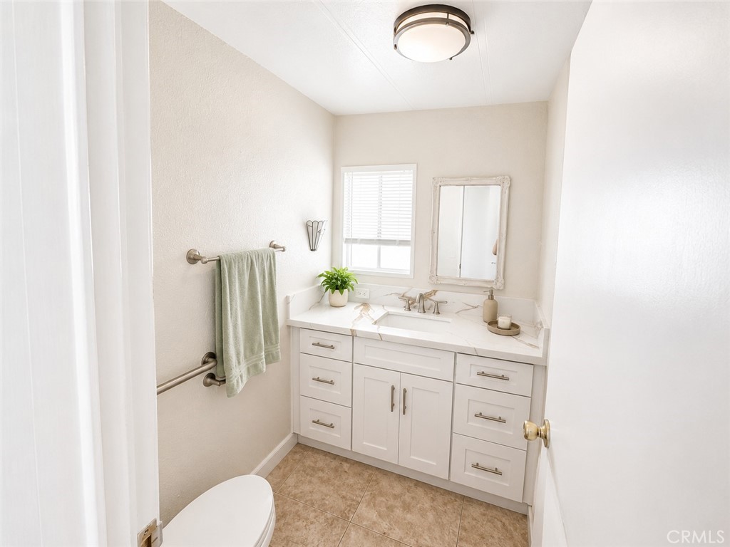 15621 Beach 84 Property Photo 6