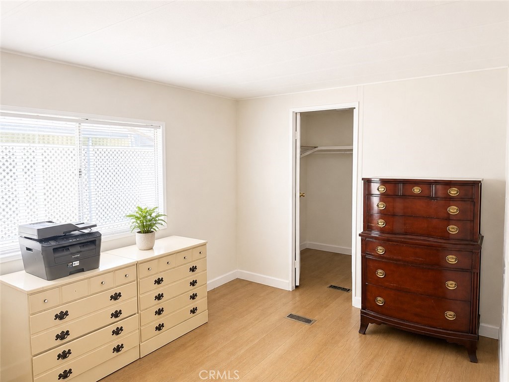 15621 Beach 84 Property Photo 9