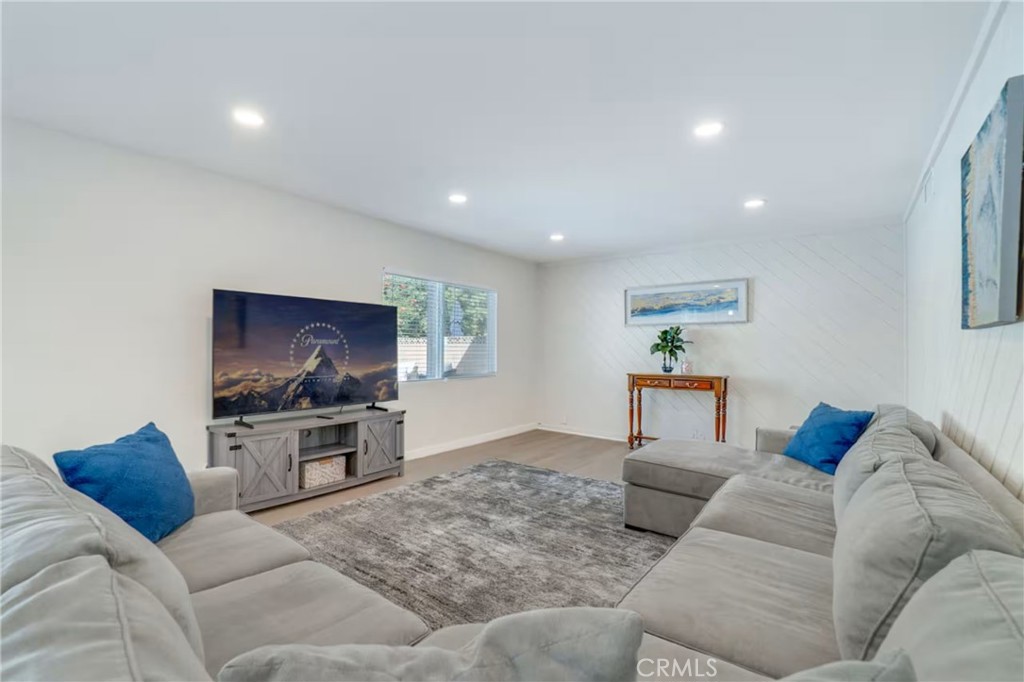 25421 Adriana Property Photo 18