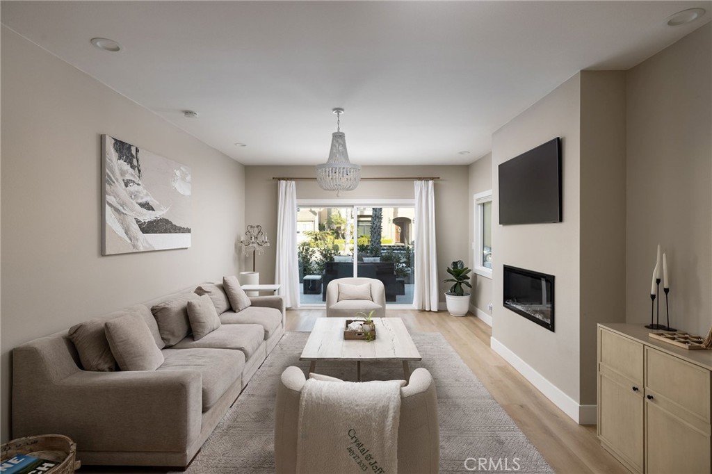 207 21st Property Photo 13