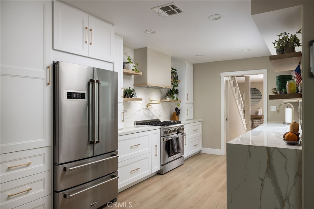 207 21st Property Photo 26