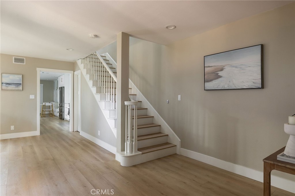 207 21st Property Photo 31