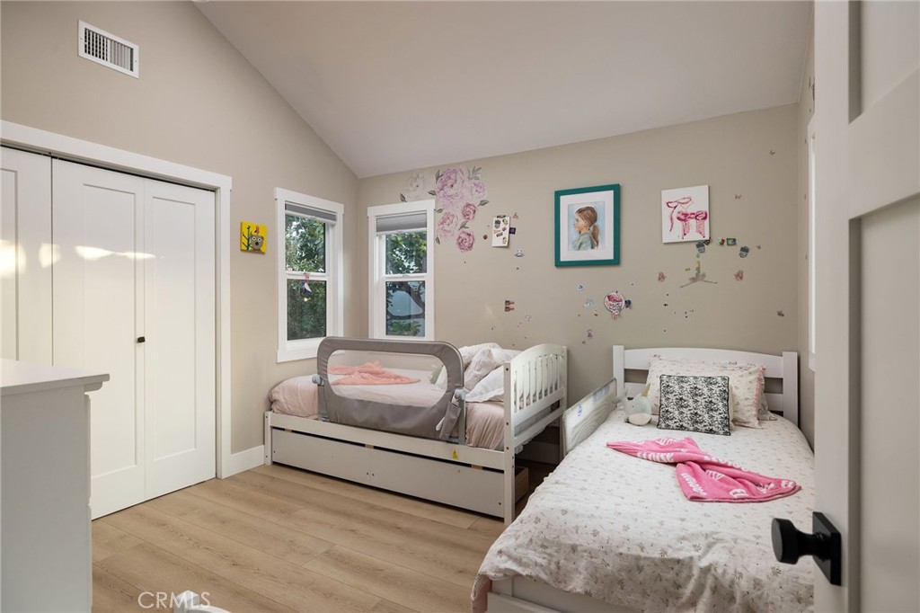 207 21st Property Photo 39