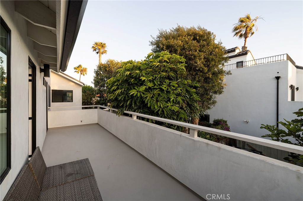 207 21st Property Photo 46