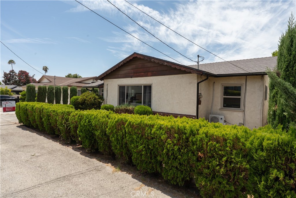 9418 E Duarte Property Photo 2