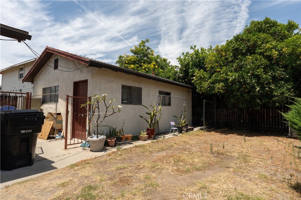 9418 E Duarte Property Photo 3