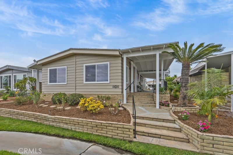14044 Lake Crest Drive 77 Property Photo 1