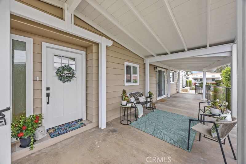 14044 Lake Crest Drive 77 Property Photo 6