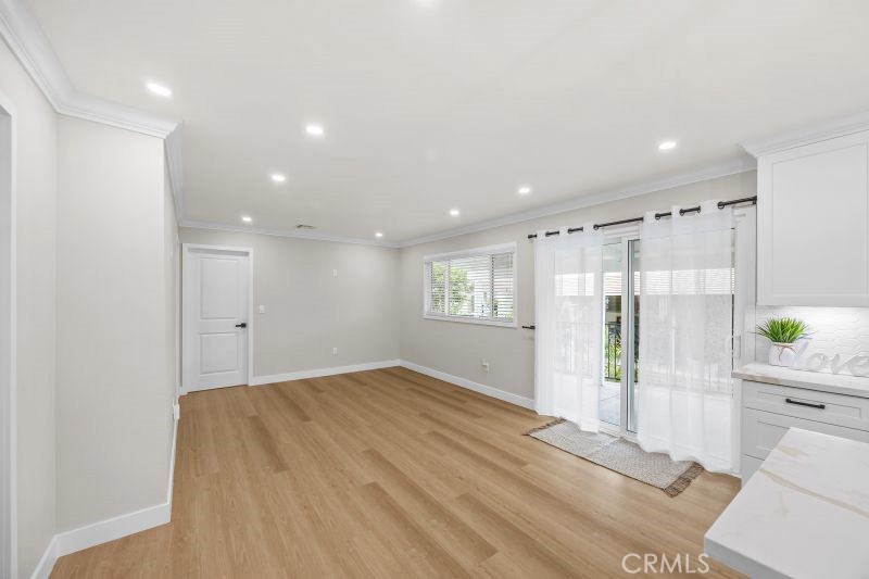 14044 Lake Crest Drive 77 Property Photo 19