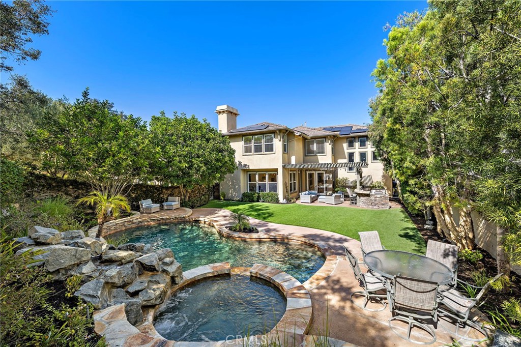 3 Caelum Property Photo 2