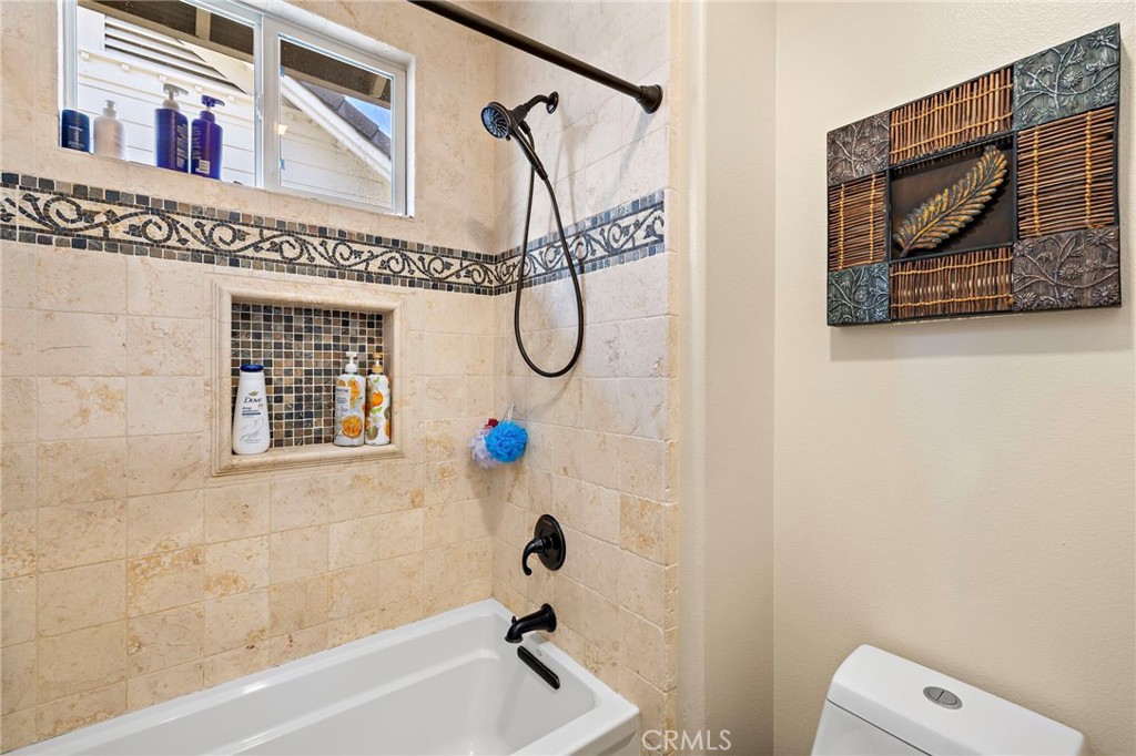 3 Caelum Property Photo 40
