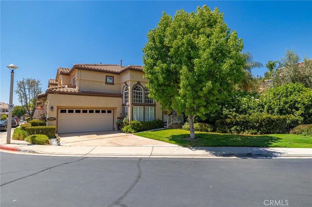 27835 Tamara Drive Property Photo 1