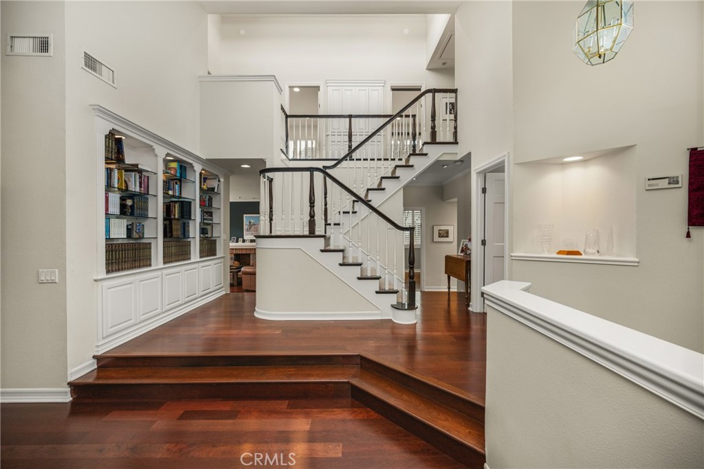57 Emerald Property Photo 17
