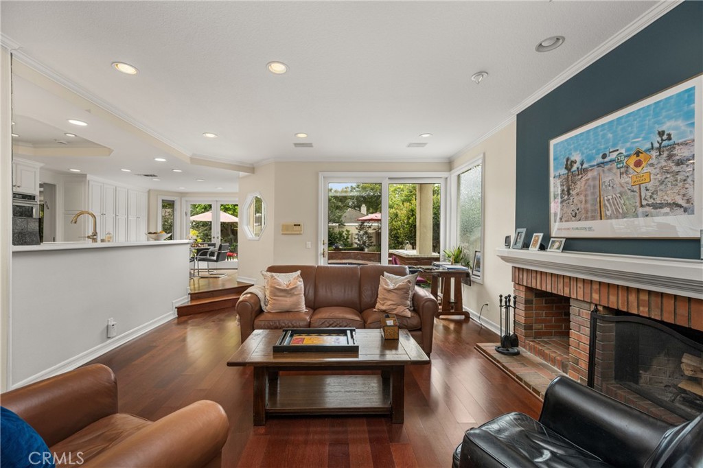 57 Emerald Property Photo 24