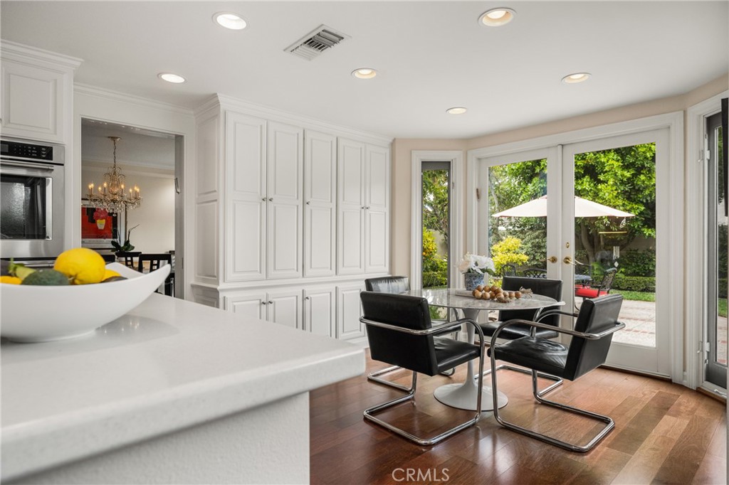 57 Emerald Property Photo 32