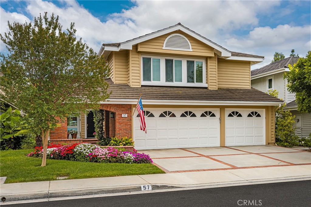57 Emerald Property Photo 74