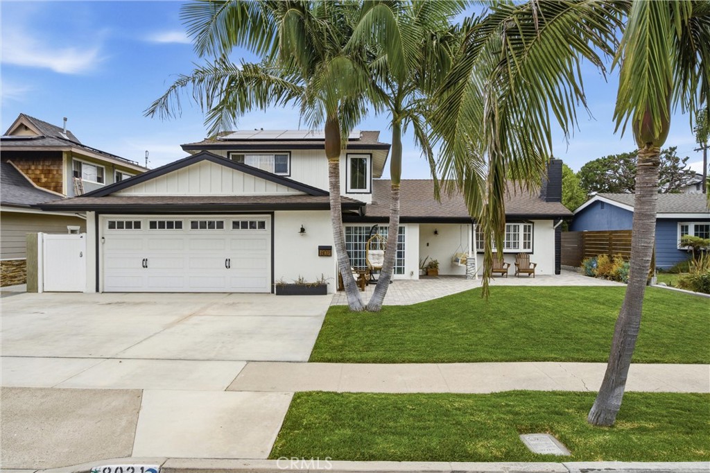 8021 Sunset Circle Property Photo 1