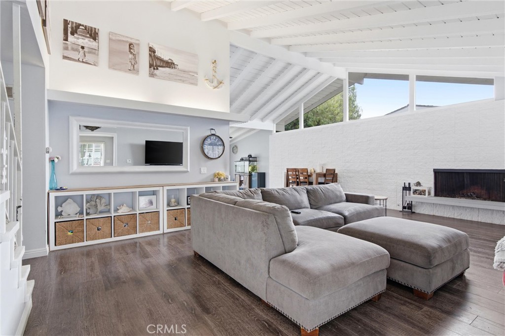 8021 Sunset Circle Property Photo 10