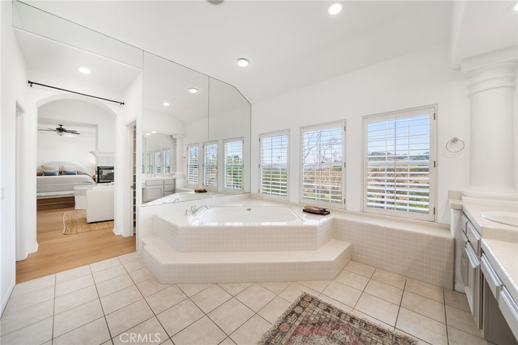 25842 Elderbrook Property Photo 24