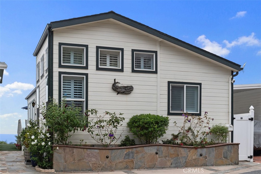 30802 Coast H4 Property Photo 29