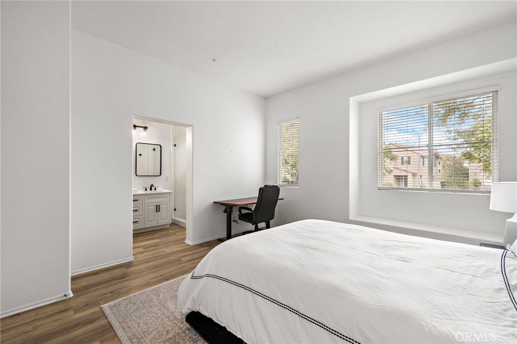 25 Via Vicini Property Photo 10