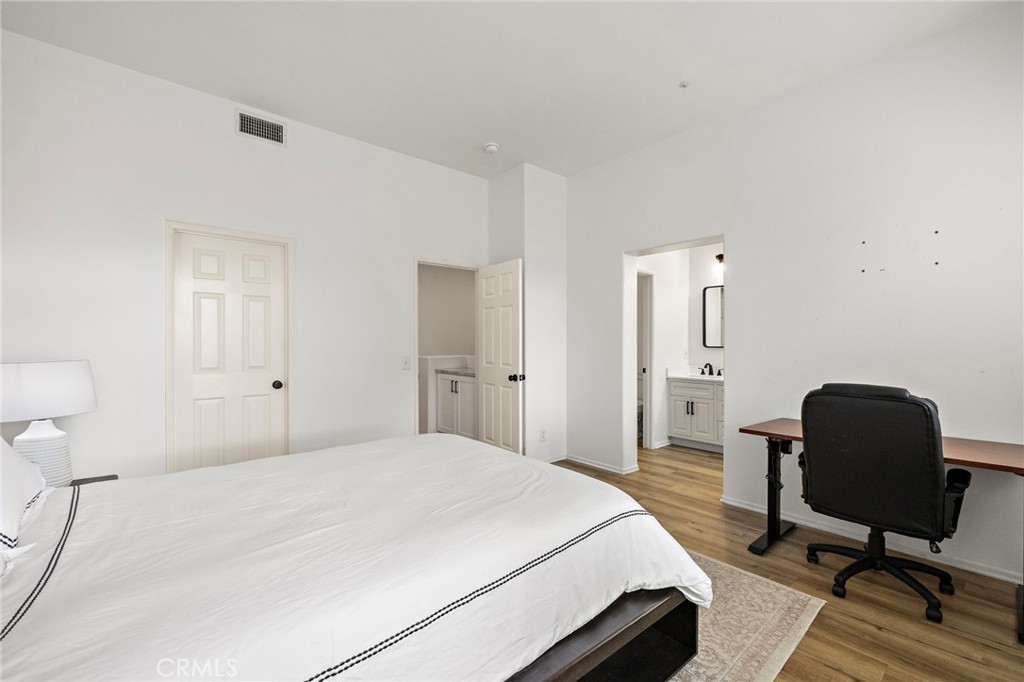 25 Via Vicini Property Photo 11