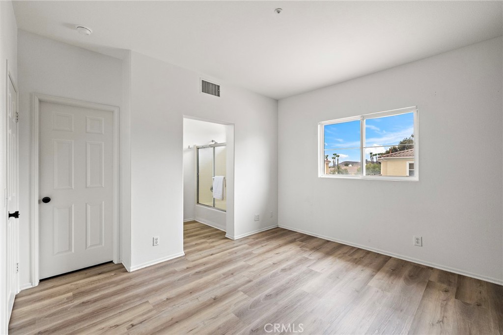 25 Via Vicini Property Photo 16