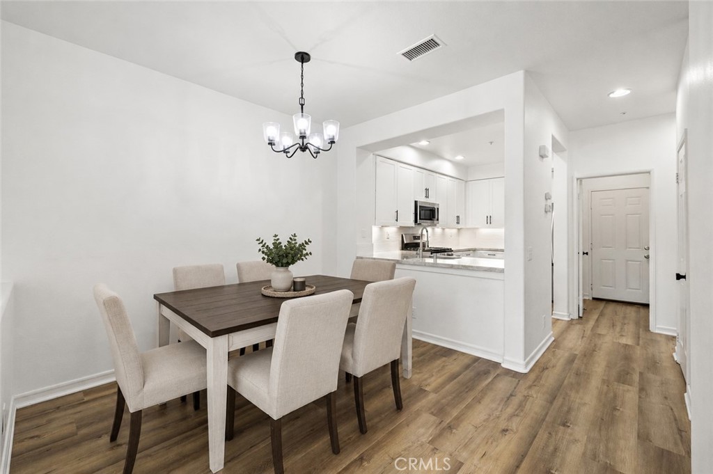 25 Via Vicini Property Photo 27