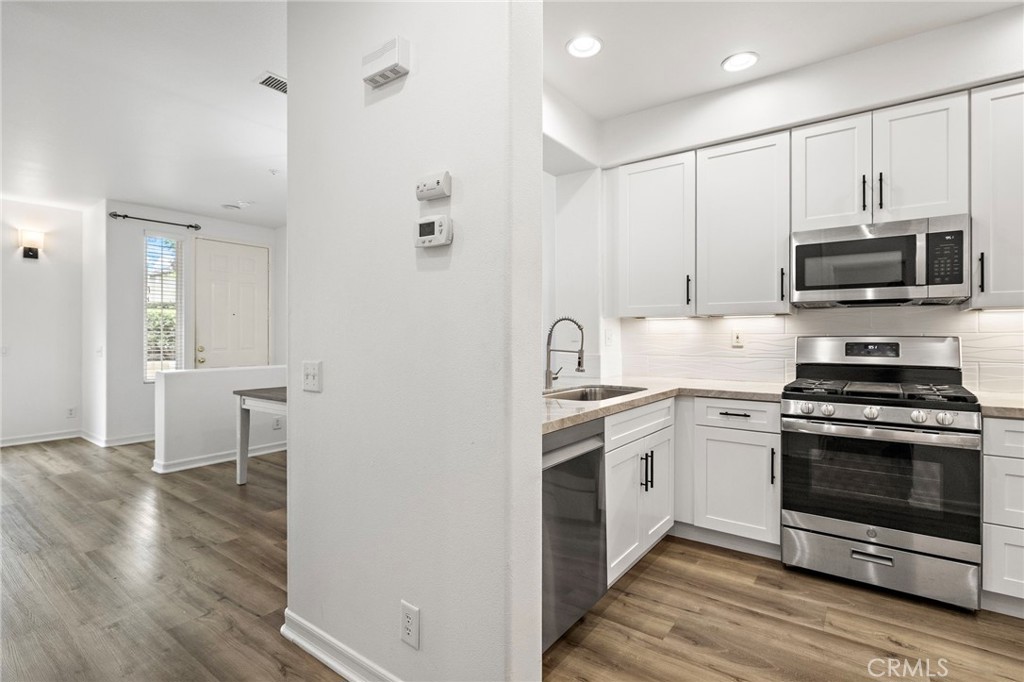 25 Via Vicini Property Photo 32