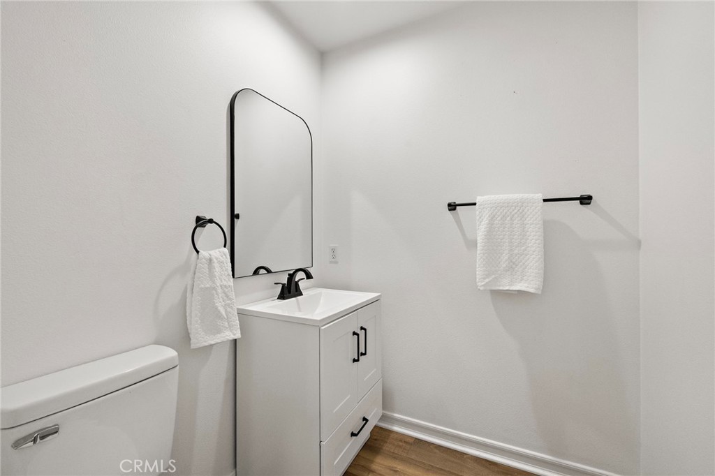 25 Via Vicini Property Photo 34