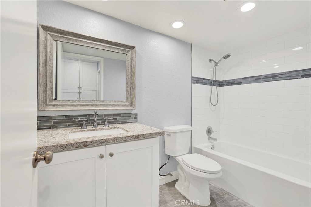 20702 El Toro 283 Property Photo 15
